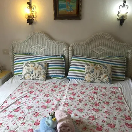 Villa Soleil With Swimming Pool And Garden Вилла