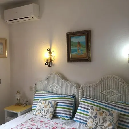 Villa Soleil With Swimming Pool And Garden Вилла