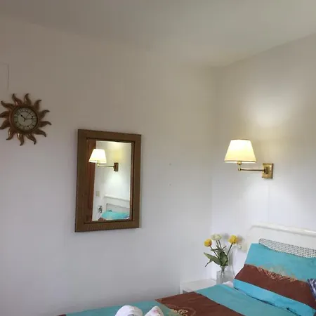 Villa Soleil With Swimming Pool And Garden Вилла *
